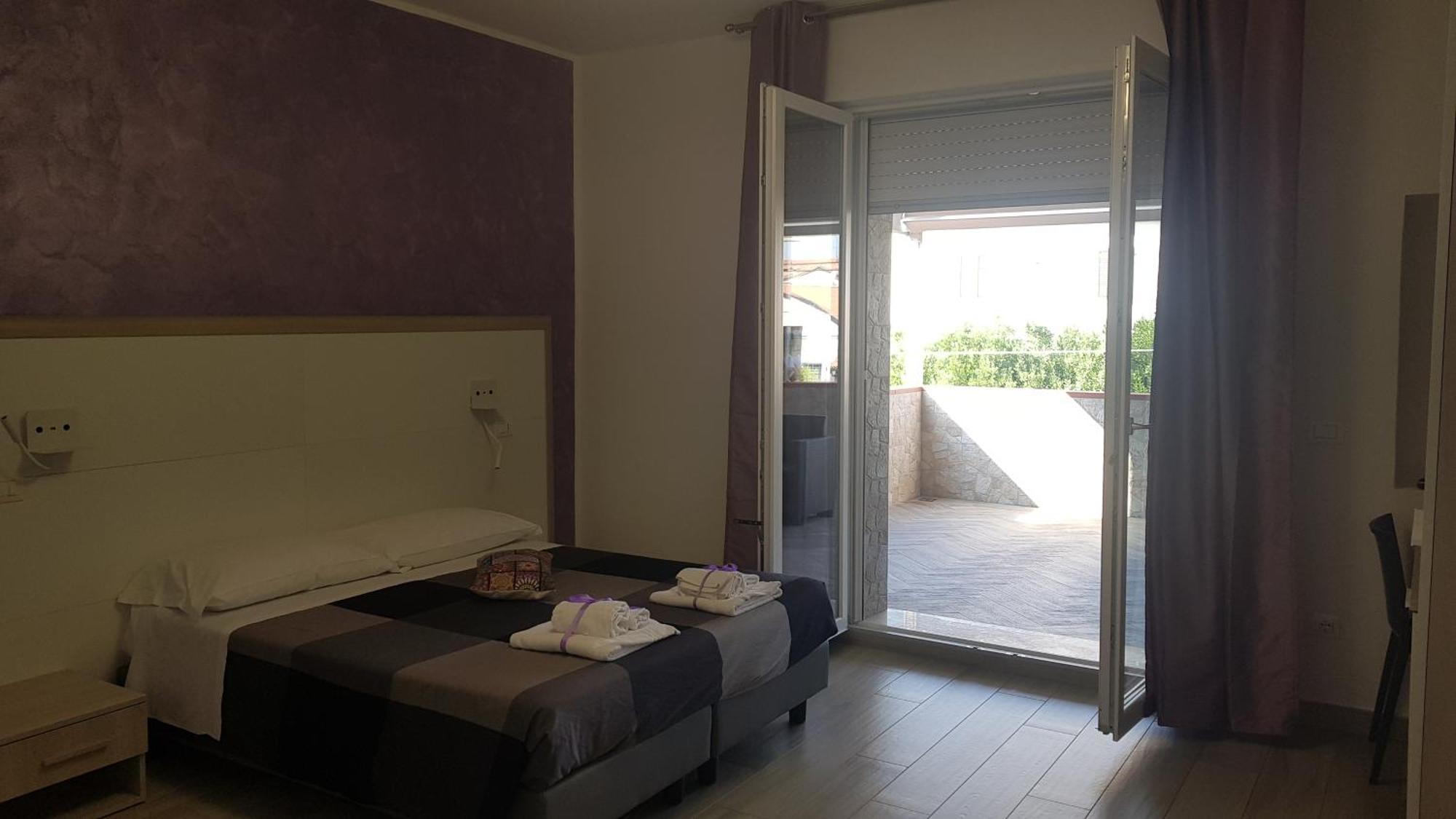 La Dea Rooms Φεράρα Εξωτερικό φωτογραφία