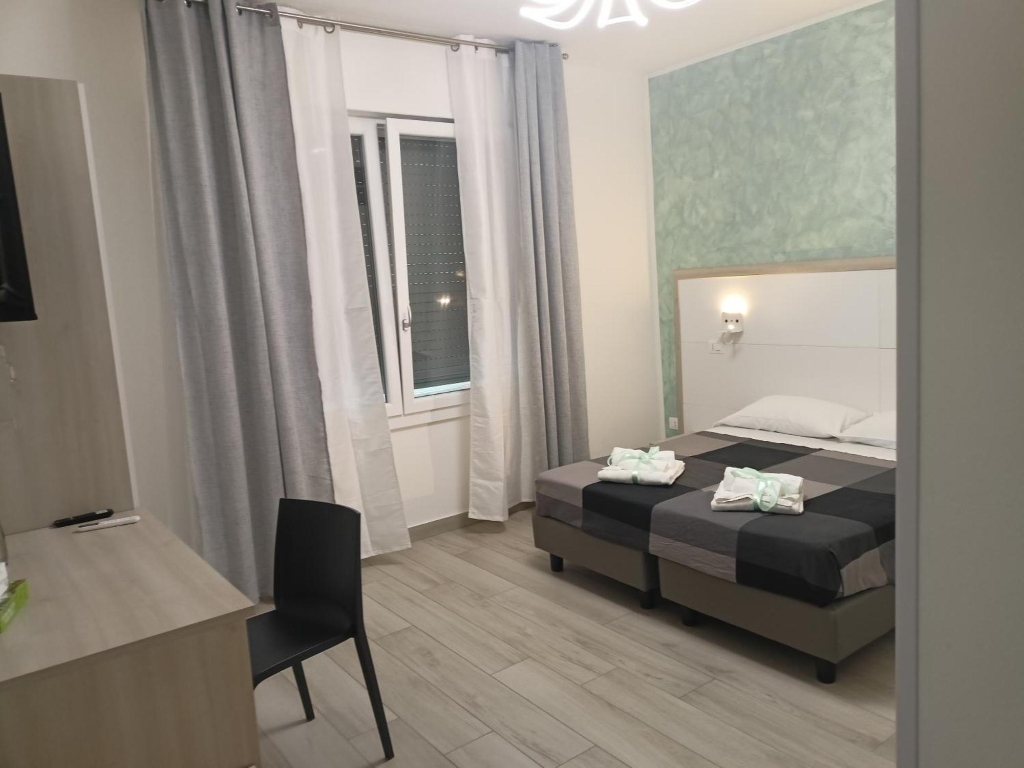 La Dea Rooms Φεράρα Εξωτερικό φωτογραφία